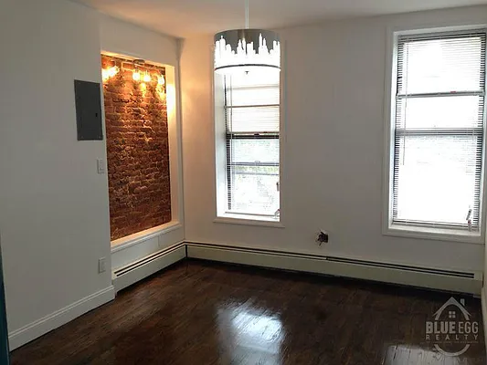 Rented by Blue Egg Realty Corp | media 36