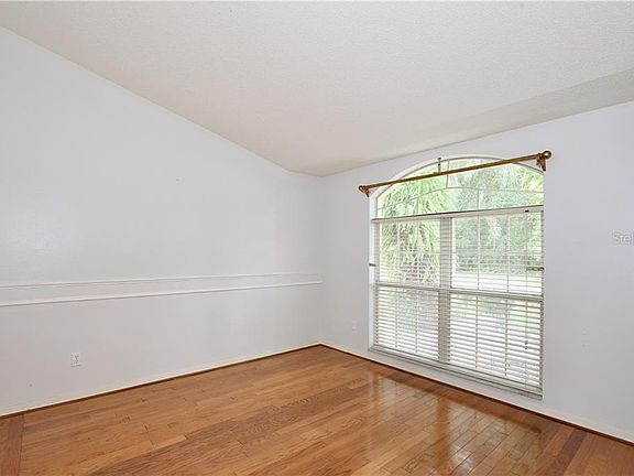 5th image of 1142 Trotwood Blvd