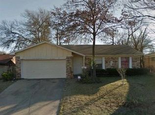 1816 W 11th St, Irving, TX 75060