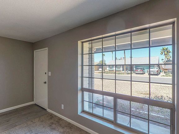 5th image of 531 E Jahns Pl