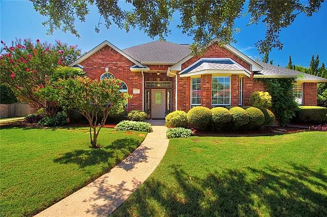 1st image of 120 Meadow Glen Ln
