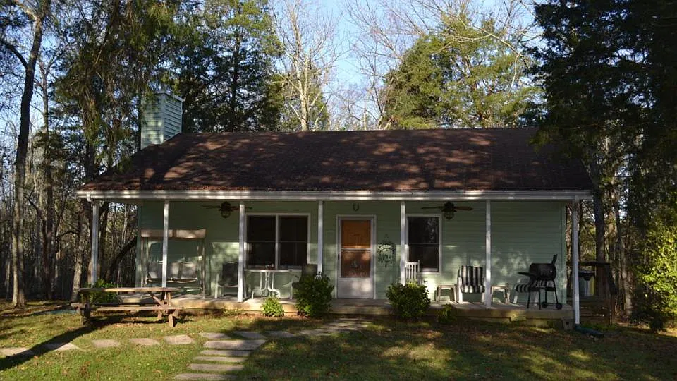 4145 Cairo Bend Rd — Photo 2