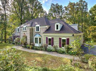 7 Military Hill Dr, Morristown, NJ 07960