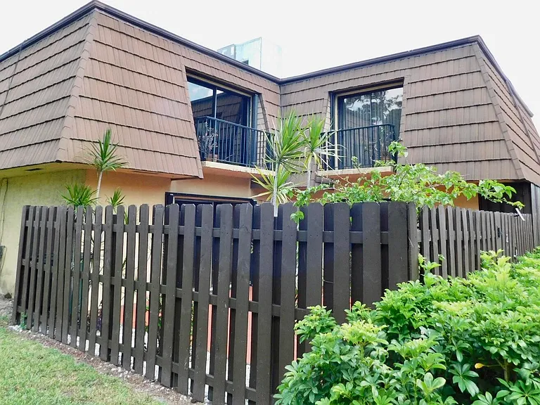 4155 Turnberry Cir #29 — Photo 51