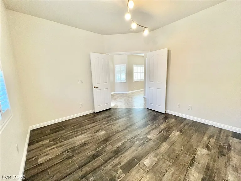 5014 Tunnel Falls Dr — Photo 6