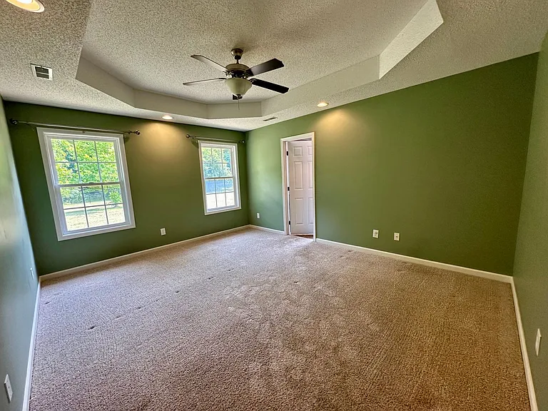 3920 Cantle Dr — Photo 5