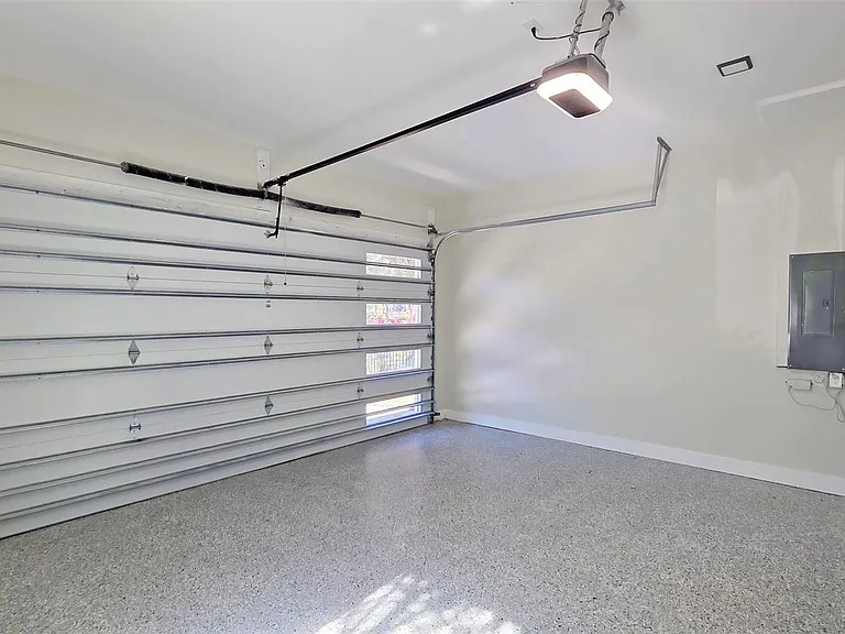 1156 Cocoanut Ave — Photo 63