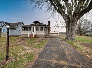 59814 County Road 9, Newcomerstown, OH 43832