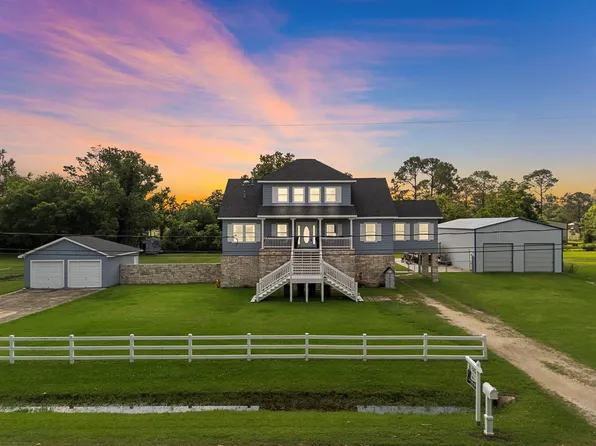 3525 N Morning Glory Drive, Santa Fe, TX 77517