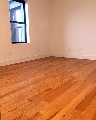 Rented by Evergreen Realty & Investments | media 39