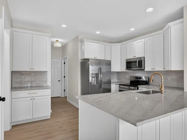 925 Winding Oak Trl, Lexington, KY 40511