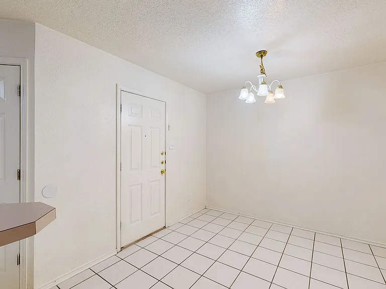 4607 Wade Dr #B — Photo 9