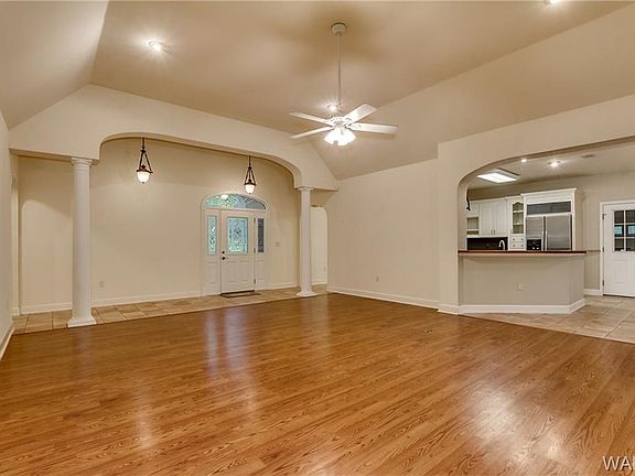 5th image of 10773 Mallard Dr
