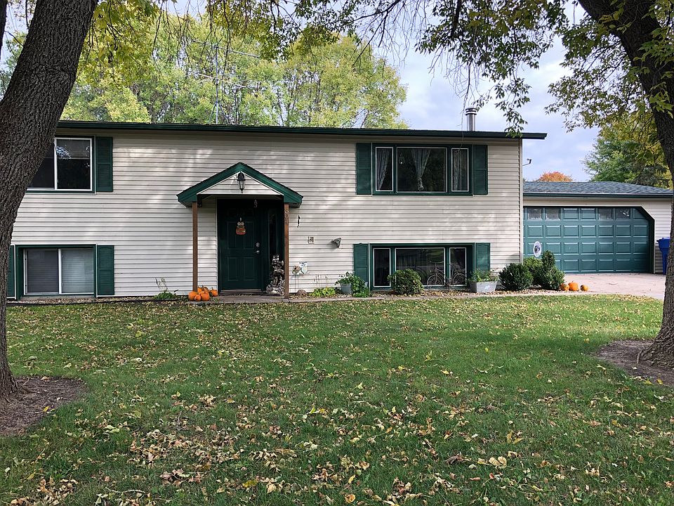 1st image of 304 Walters Ave S