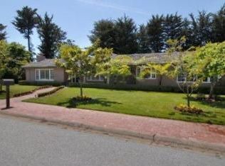 371 Darrell Rd, Hillsborough, CA 94010