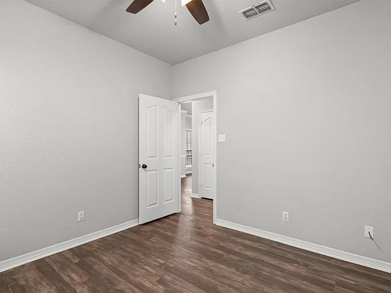 2900 Brandy Ln — Photo 25
