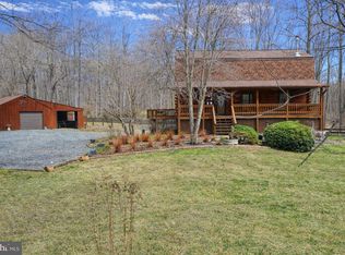 10418 Cliff Mills Rd, Marshall, VA 20115