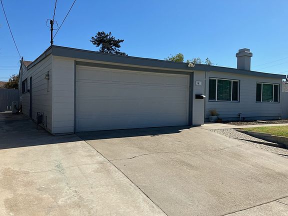 2nd image of 3411 Aldford Dr