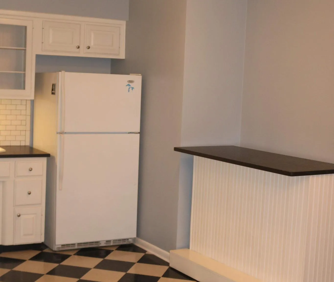 2 bed, 1.5 bath, 963 sqft, $2,100 — Photo 3