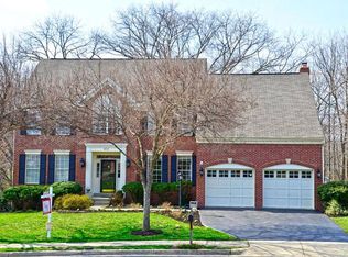 402 Lawford Dr SW, Leesburg, VA 20175