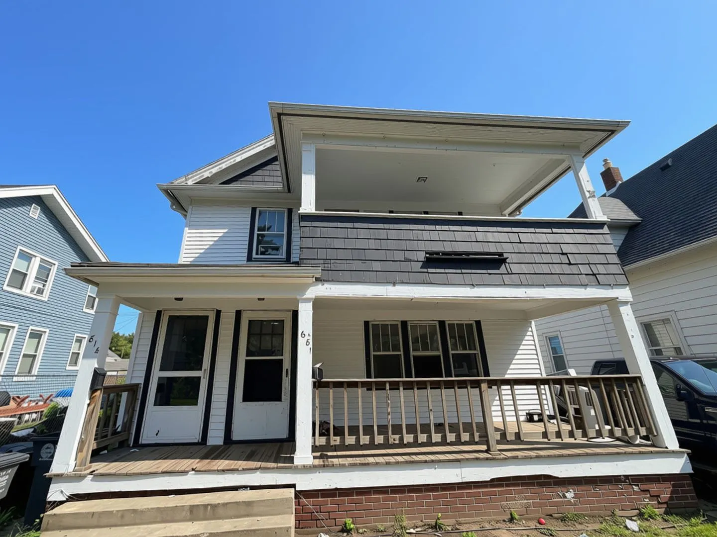 681 Thomas St. — Photo 1