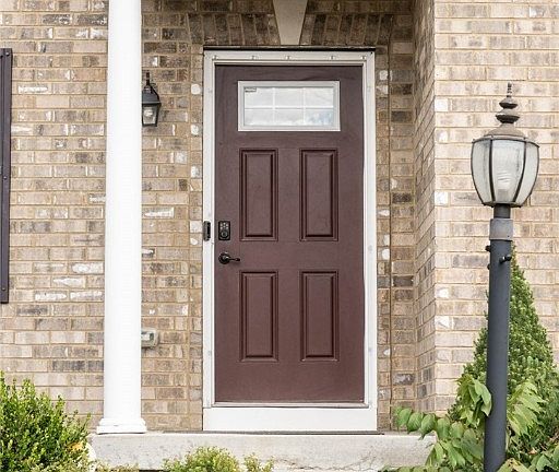 2nd image of 533 Recess Dr