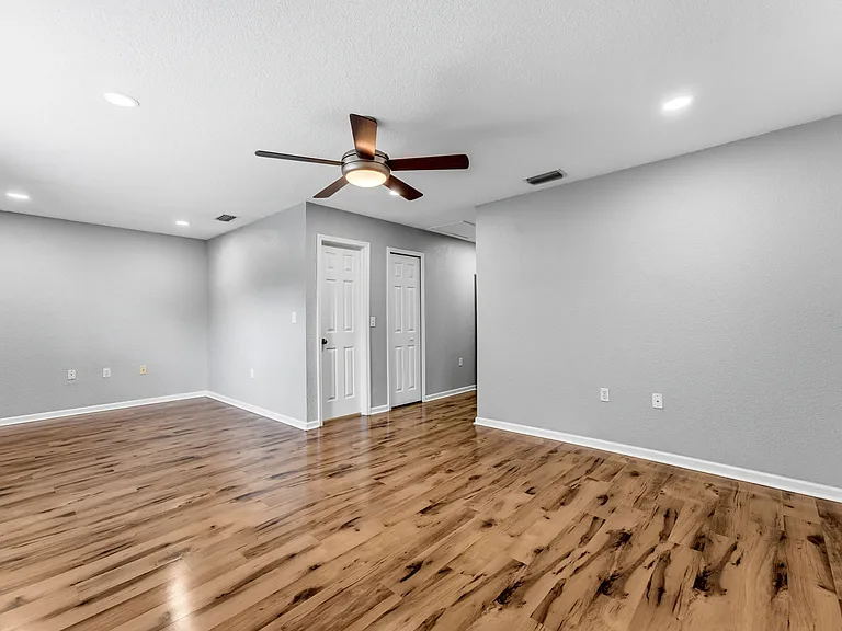 Ashbury Palms Dr — Photo 27
