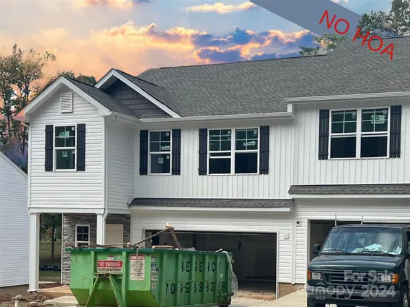 4909 Lebanon Dr, Charlotte, NC 28273