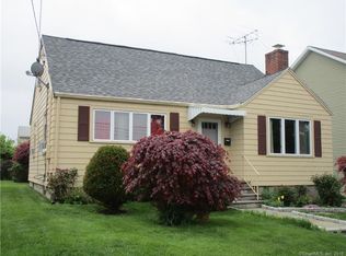 251 Alexander Ave, Bridgeport, CT 06606