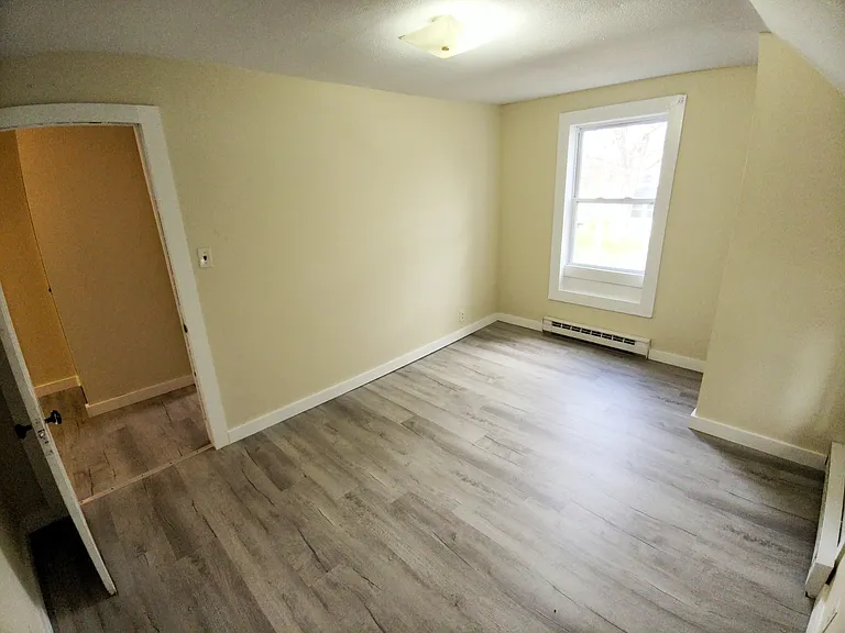 18 Walnut St #2 — Photo 35
