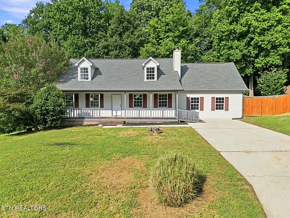 2nd image of 7813 Shadowood Dr