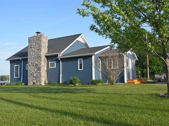 4th image of 16514 Lake Shore Dr