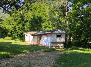 223 Georgia St, Mountain City, TN 37683