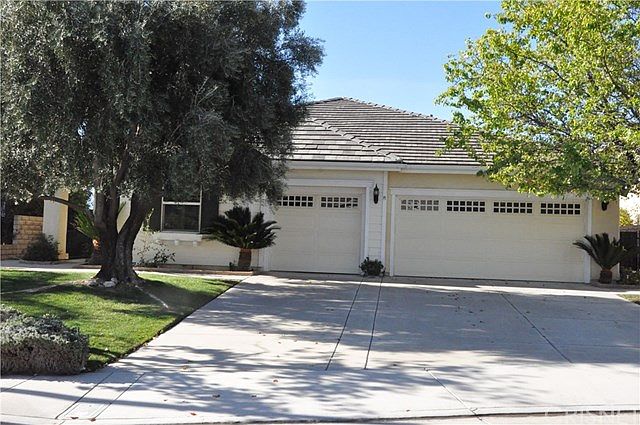 1st image of 29092 N Bridlewood Dr