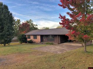 800 N Broadway Ave, Yellville, AR 72687