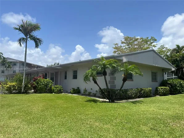 700 Layne Blvd APT 124, Hallandale Beach, FL 33009