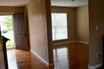 5th image of 1606 Milington Way