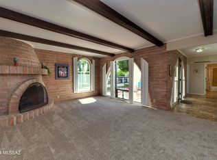 626 W Roller Coaster Rd, Tucson, AZ 85704