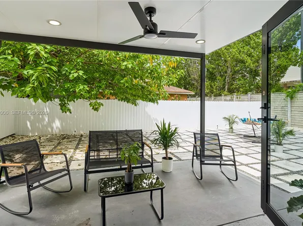 3737 Frow Ave, Miami, FL 33133