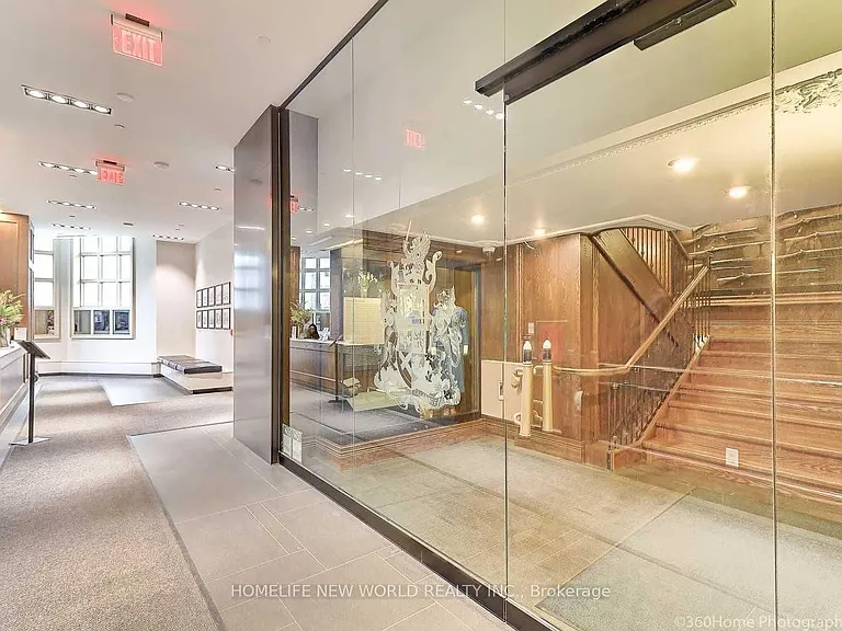 426 University Ave #1606 — Photo 4