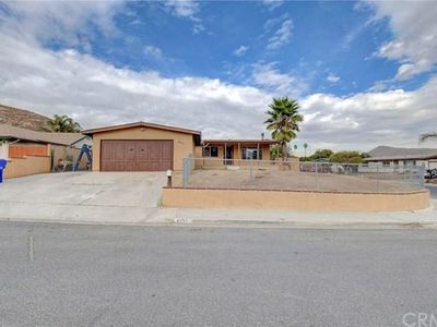 4455 Via Curva, Riverside, CA, 92509