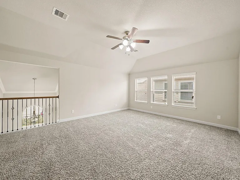 19119 Arcadia Cove Ct — Photo 17