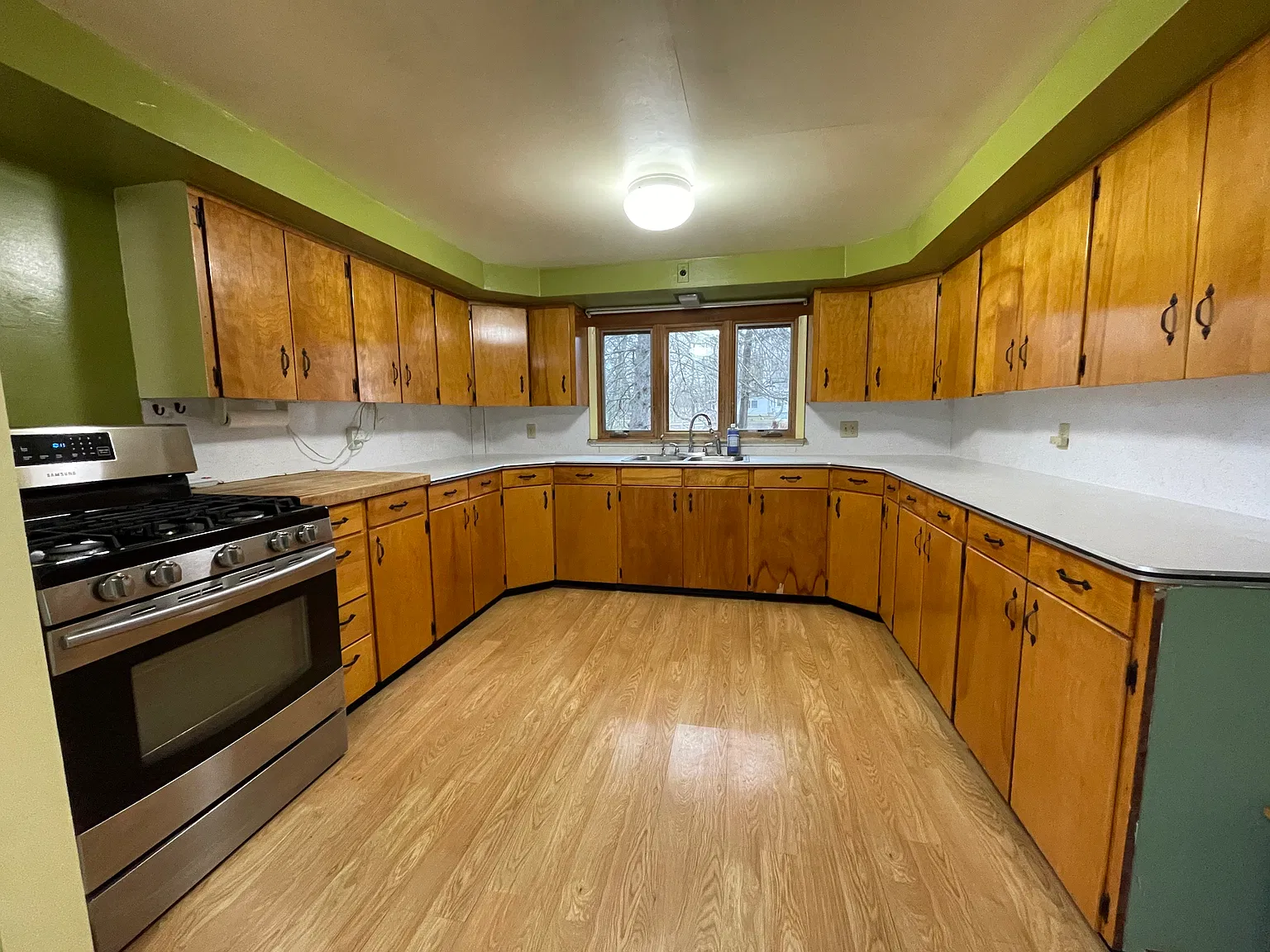 2 bed, $1,700 — Photo 1