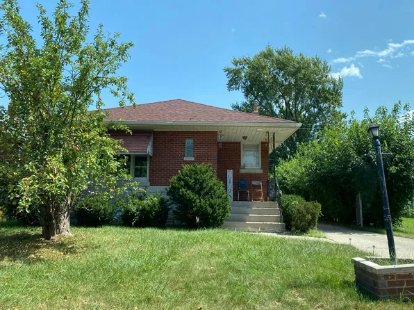 1285 Burnham Ave, Calumet City, IL 60409