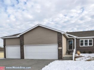 4810 S 77th St, Lincoln, NE 68516