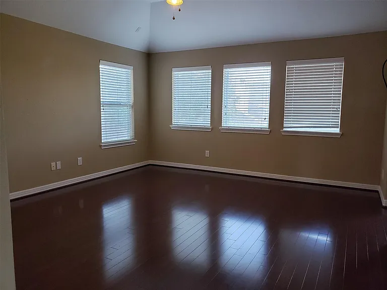 3607 Cat Springs Ln — Photo 30