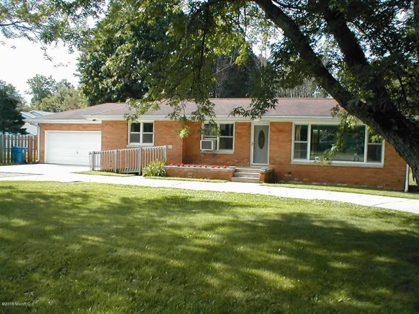 3604 Shawnee Rd, Bridgman, MI 49106