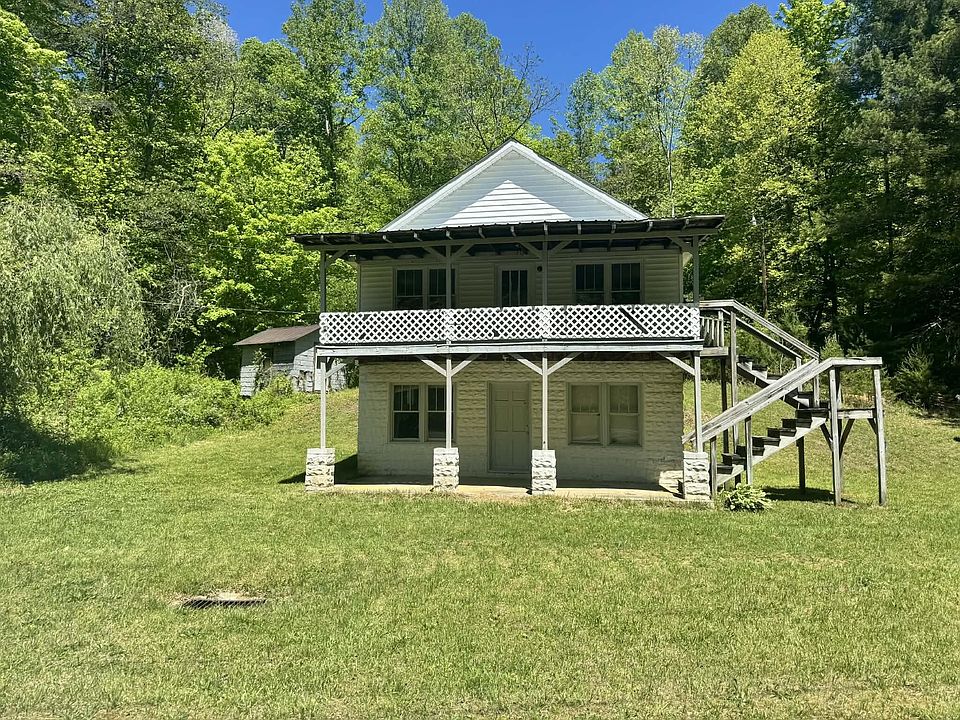 1st image of 2222 Sandy Gap Rd