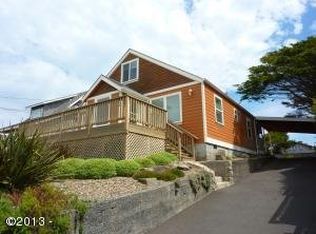 124 NW High St, Newport, OR 97365