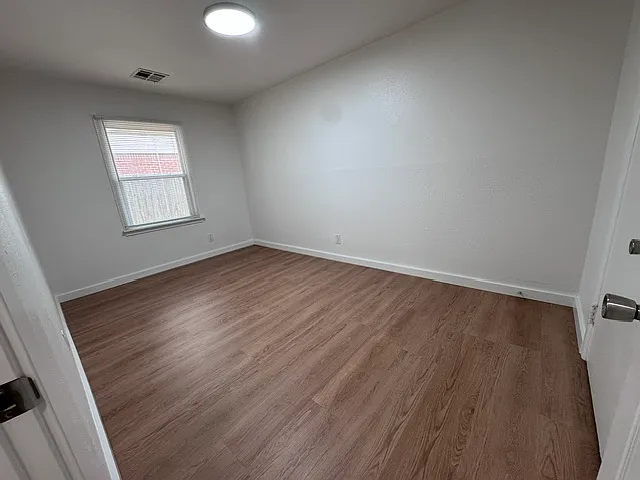213 Farmer St #213 — Photo 8